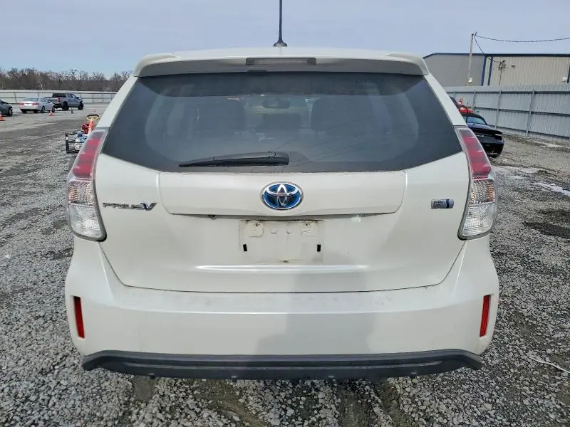 2015 TOYOTA PRIUS V   