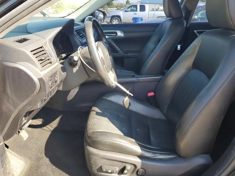 2012 LEXUS CT 200  