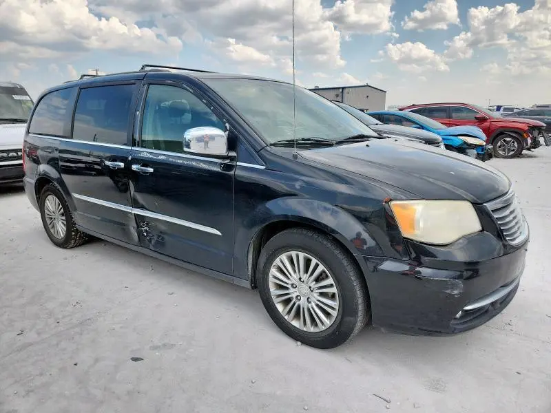 2014 CHRYSLER TOWN & COUNTRY TOURING L  