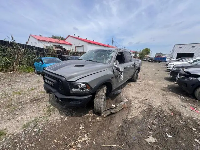 2022 RAM 1500 CLASSIC SLT  