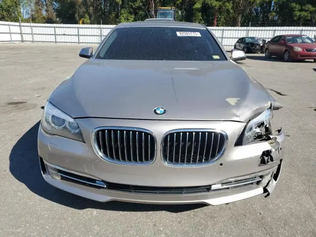2013 BMW 740 LXI  