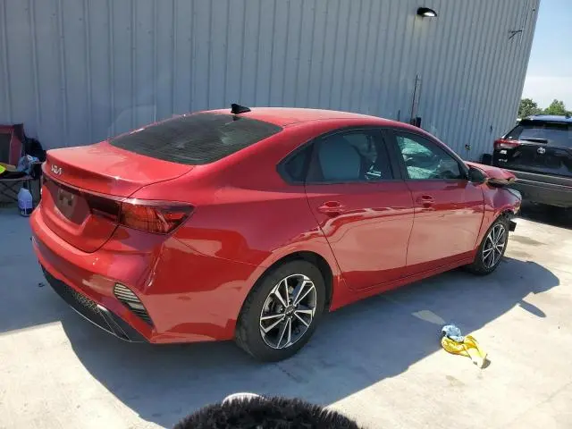 2023 KIA FORTE LX  
