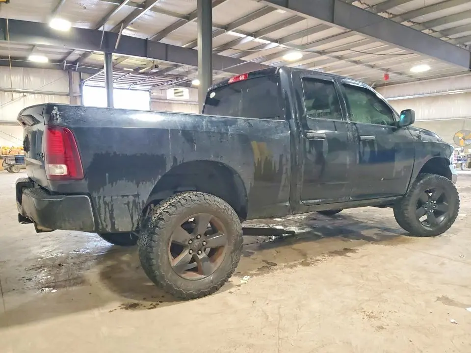 2014 RAM 1500 ST  