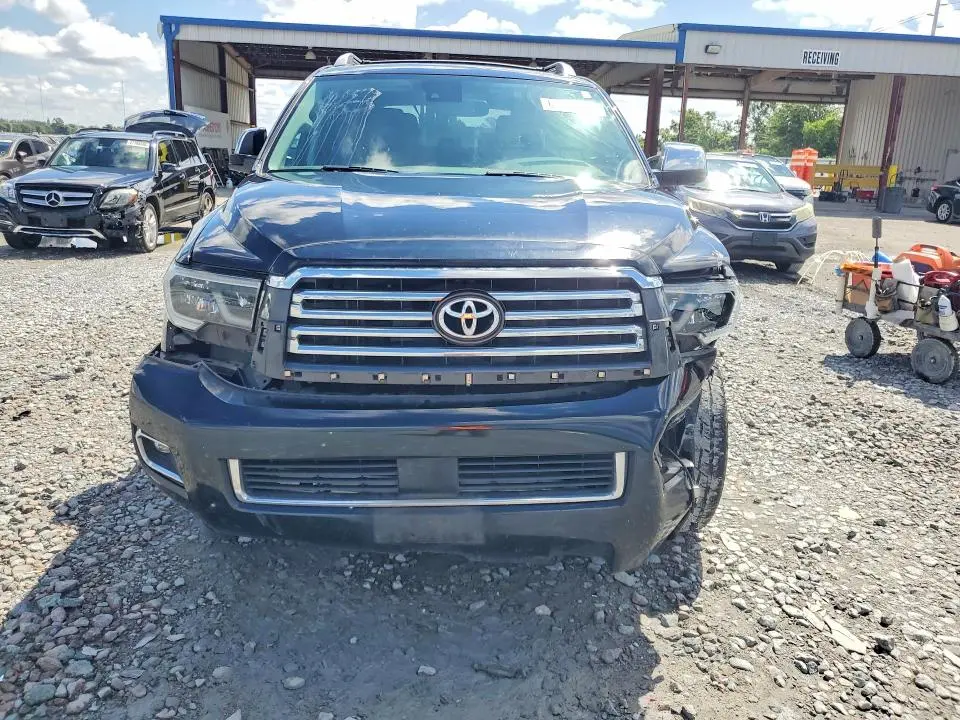 2018 TOYOTA SEQUOIA PLATINUM  
