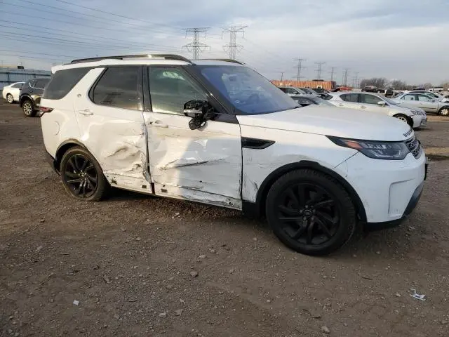 2017 LAND ROVER DISCOVERY SE  