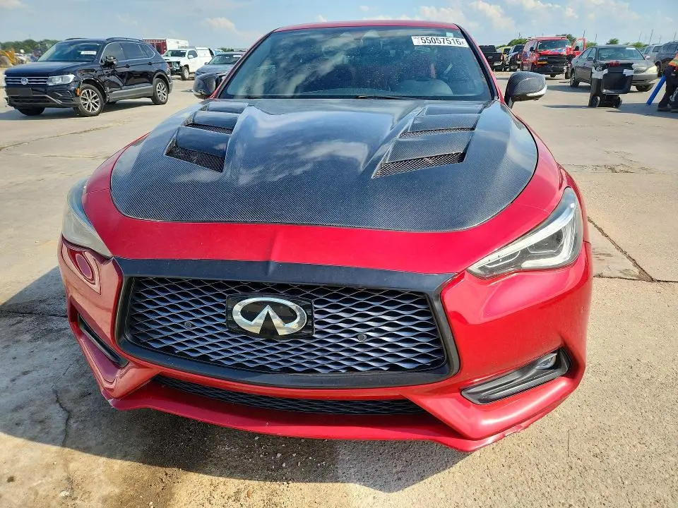 2017 INFINITI Q60 RED SPORT 400  