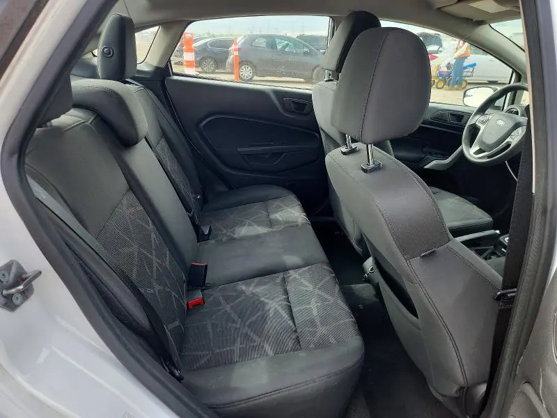 2013 FORD FIESTA SE  