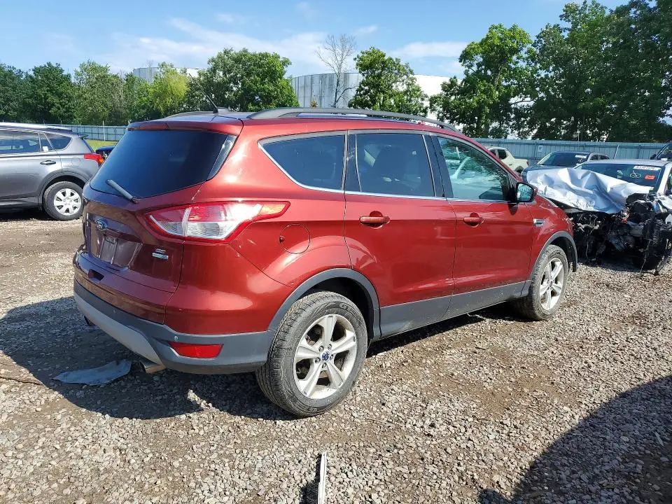 2016 FORD ESCAPE SE  