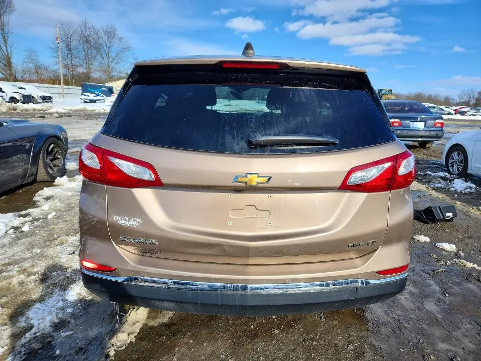 2018 CHEVROLET EQUINOX LT  