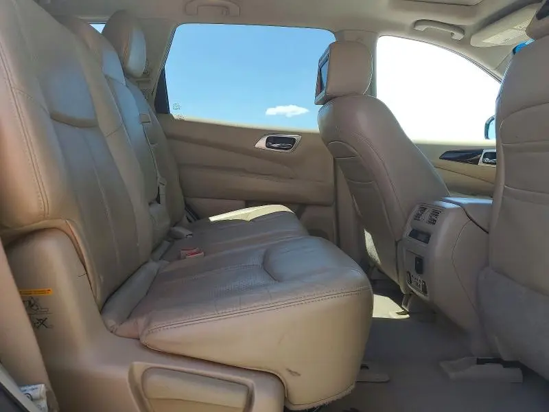 2013 NISSAN PATHFINDER S  