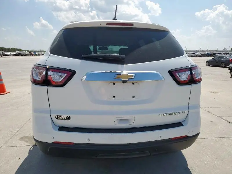 2016 CHEVROLET TRAVERSE LT