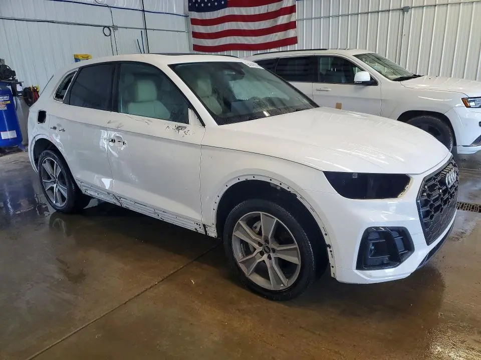 2025 AUDI Q5 PREMIUM 45  