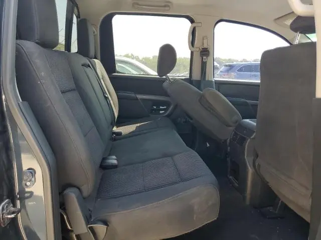 2015 NISSAN TITAN S  