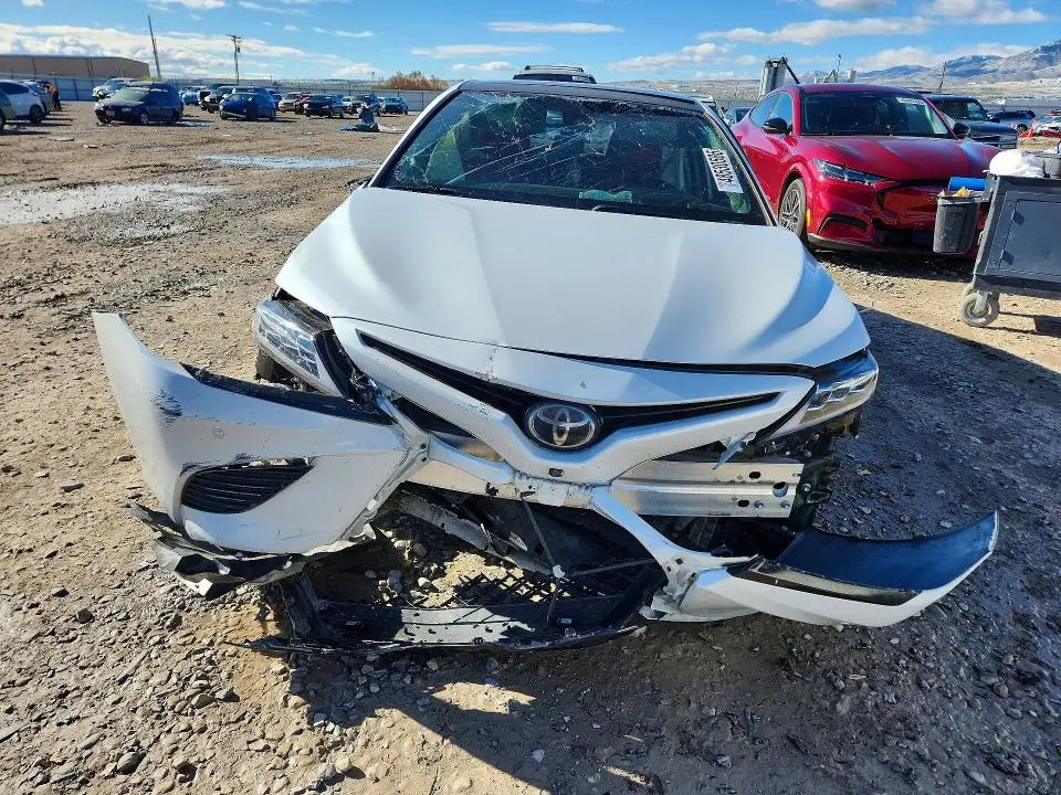 2018 TOYOTA CAMRY XSE V6  