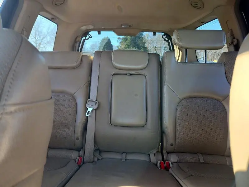 2011 NISSAN PATHFINDER S  