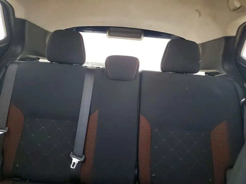 2019 NISSAN KICKS SR  