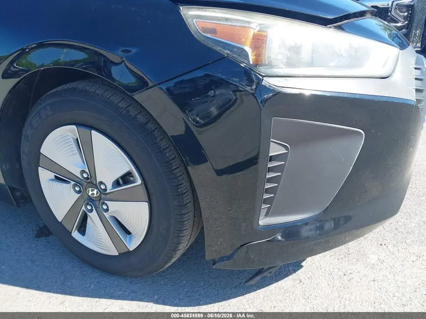 2018 HYUNDAI IONIQ HYBRID BLUE