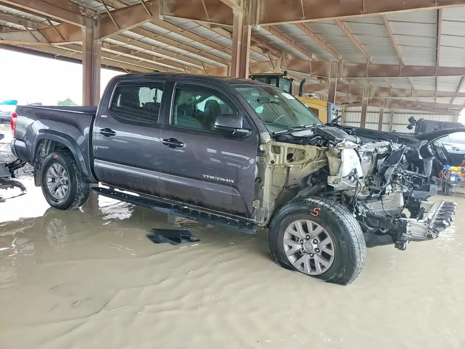 2017 TOYOTA TACOMA SR5 V6  