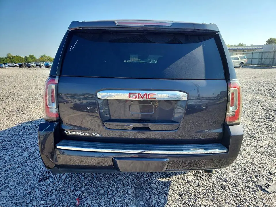 2016 GMC YUKON XL DENALI  