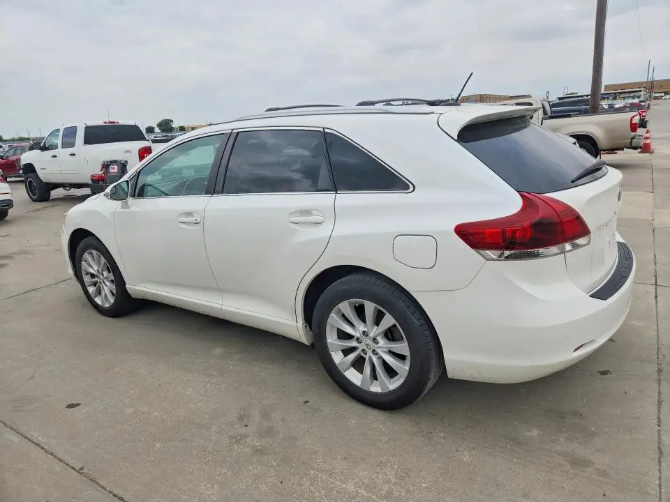 2013 TOYOTA VENZA LE  