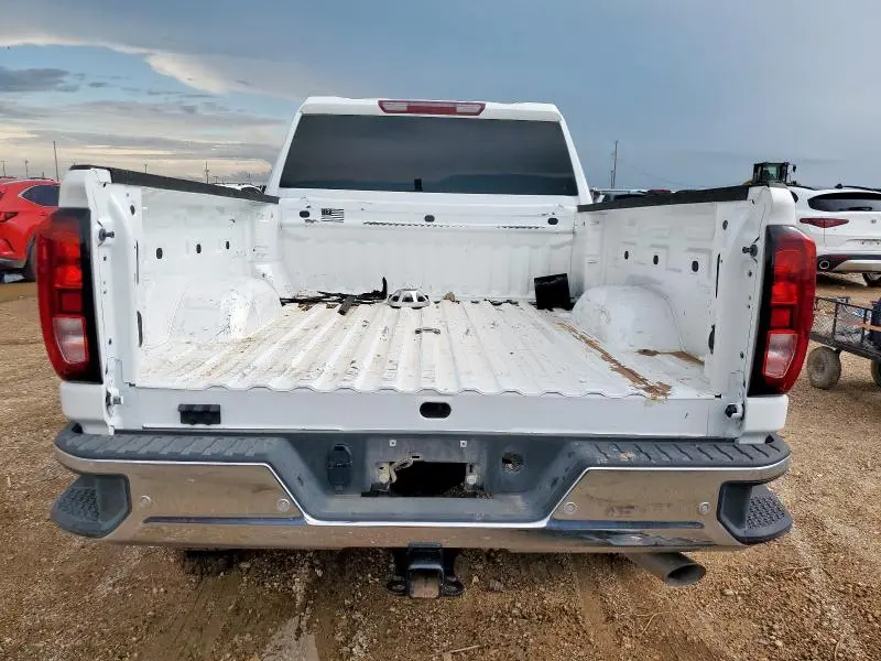 2025 GMC SIERRA   