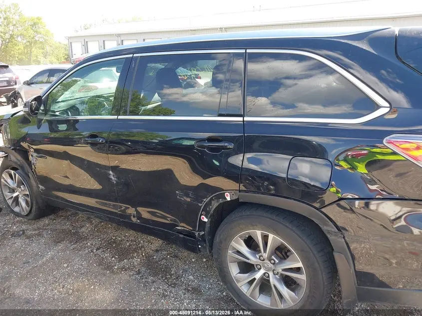 2015 TOYOTA HIGHLANDER XLE V6
