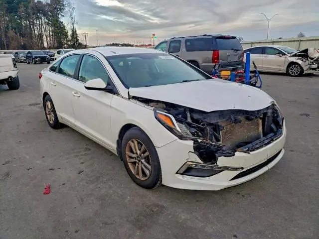 2015 HYUNDAI SONATA SE  