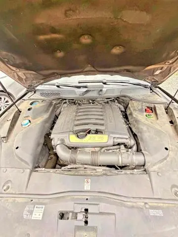 2016 PORSCHE CAYENNE   