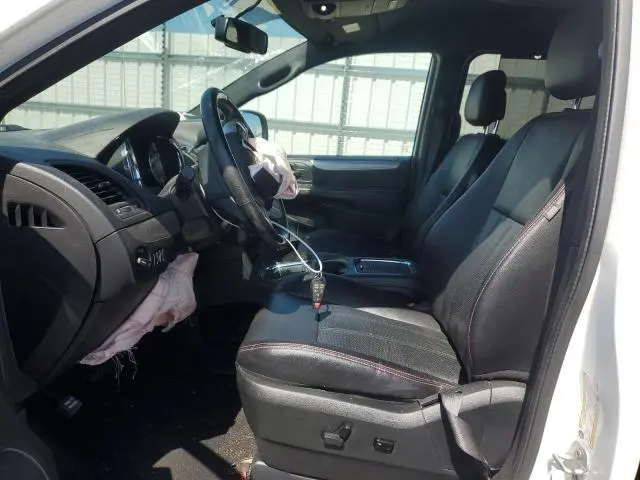 2017 DODGE GRAND CARAVAN GT  