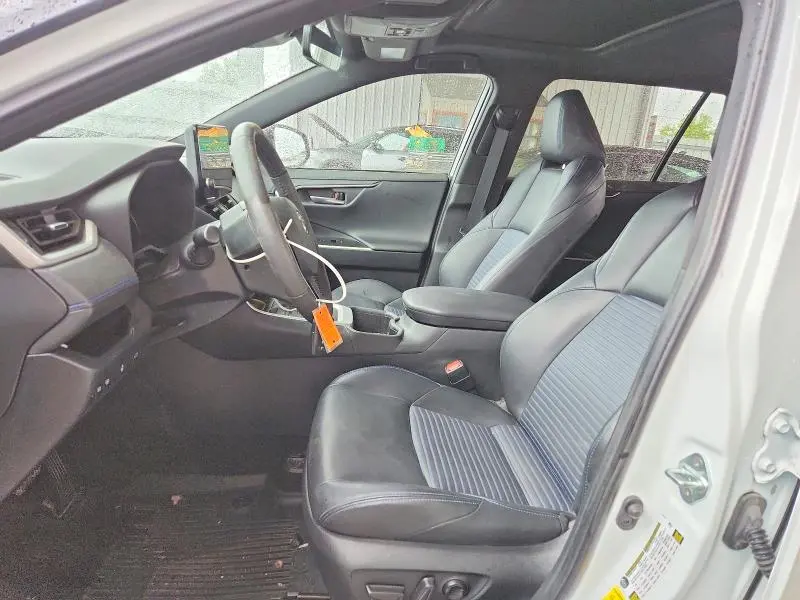 2024 TOYOTA RAV4 XSE  