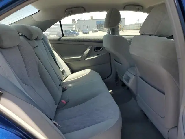 2010 TOYOTA CAMRY BASE  