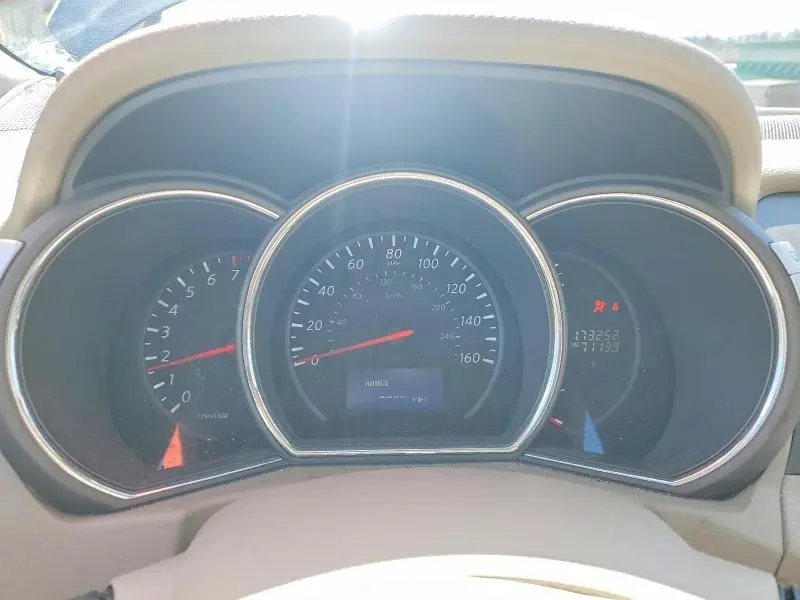 2014 NISSAN MURANO LE  