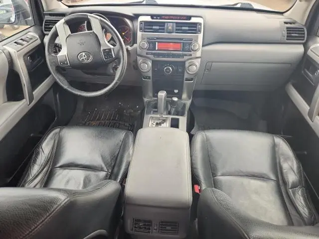 2011 TOYOTA 4RUNNER SR5  