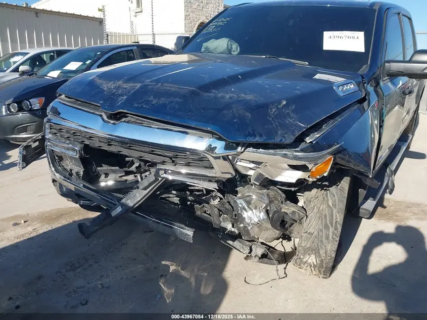 2023 RAM 1500 LONE STAR  4X4 5'7 BOX