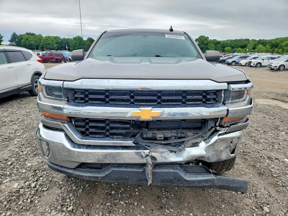 2017 CHEVROLET SILVERADO C1500 LT  