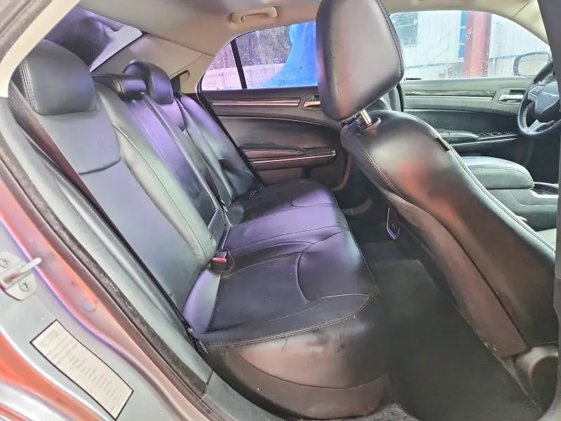 2015 CHRYSLER 300 LIMITED  