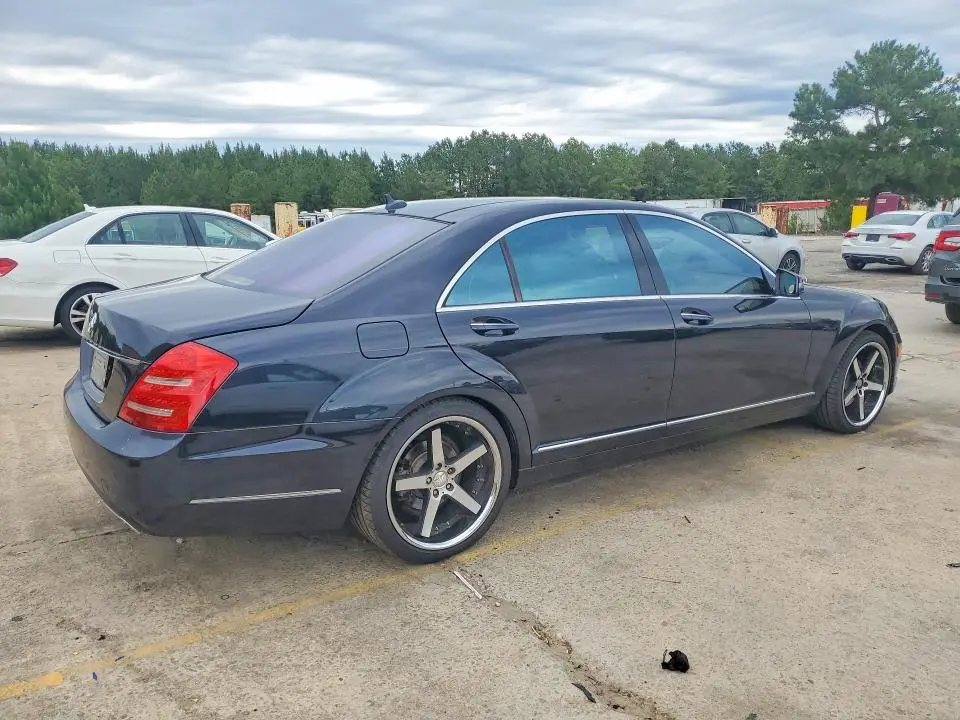2010 MERCEDES-BENZ S 550  
