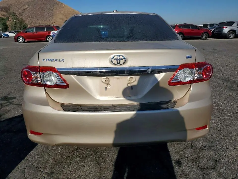 2012 TOYOTA COROLLA LE  