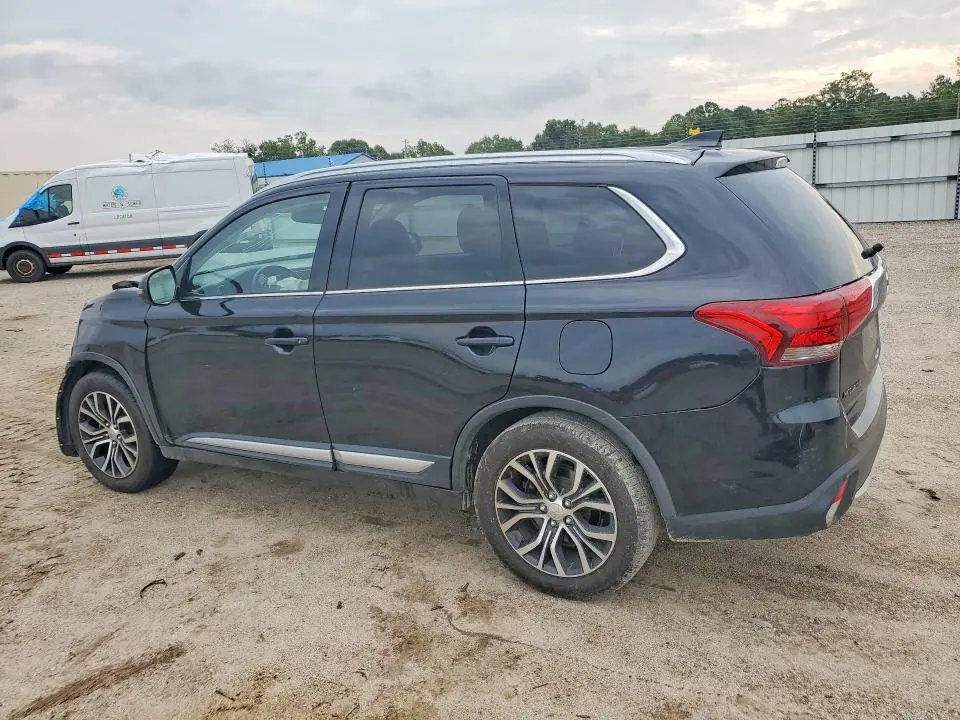2018 MITSUBISHI OUTLANDER SE  
