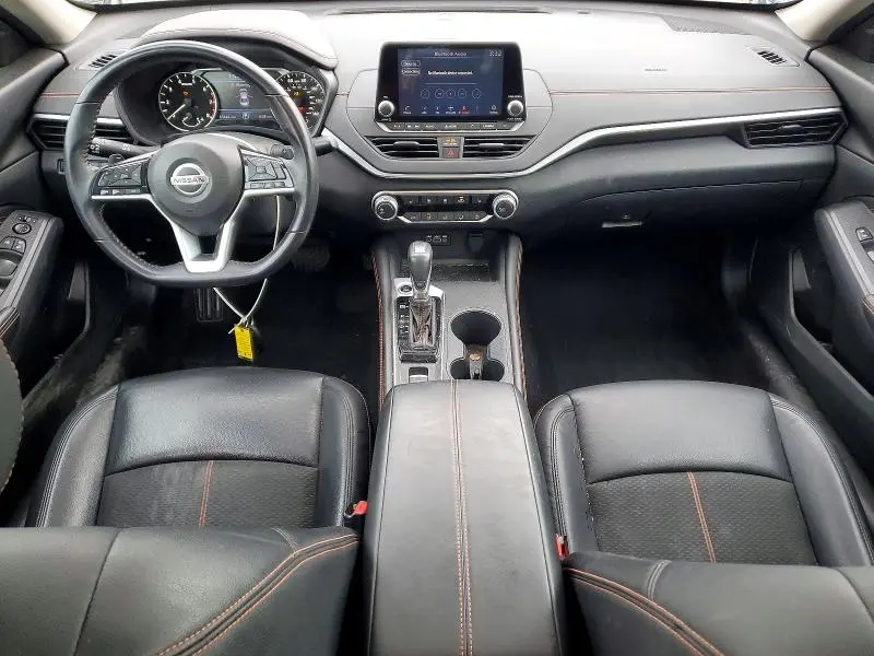 2021 NISSAN ALTIMA SR  