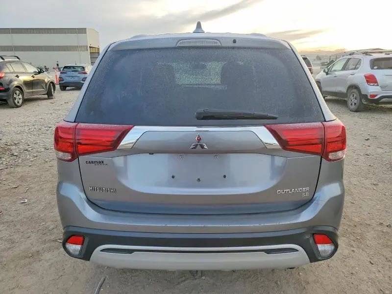 2019 MITSUBISHI OUTLANDER SE  