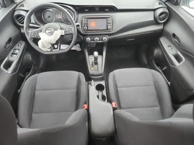 2023 NISSAN KICKS S  