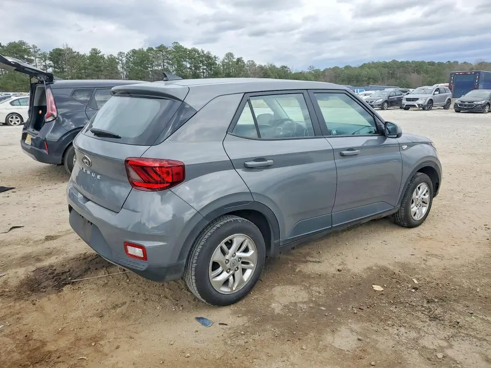 2021 HYUNDAI VENUE SE  