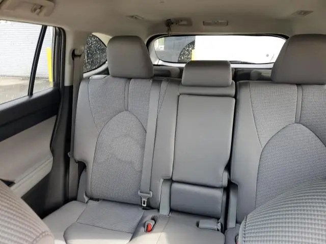 2021 TOYOTA HIGHLANDER L  