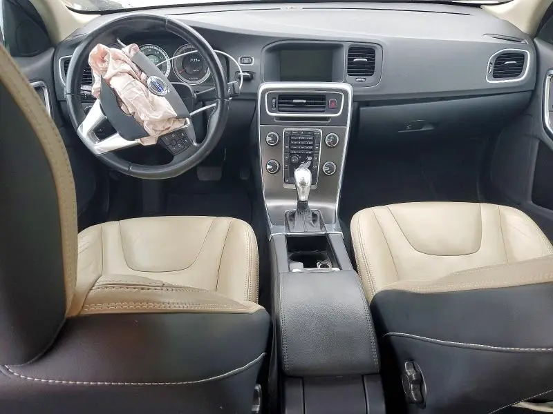 2013 VOLVO S60 T5  