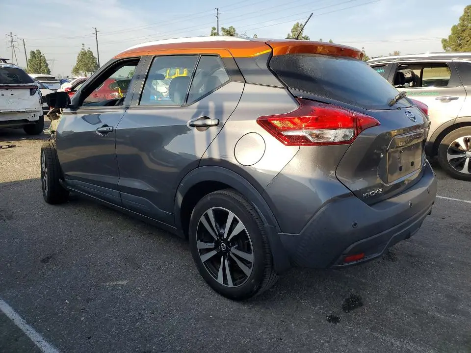 2020 NISSAN KICKS SV  