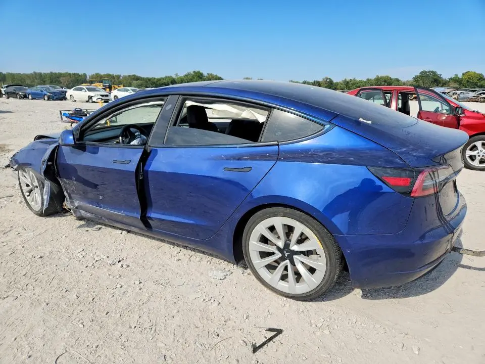 2022 TESLA MODEL 3   
