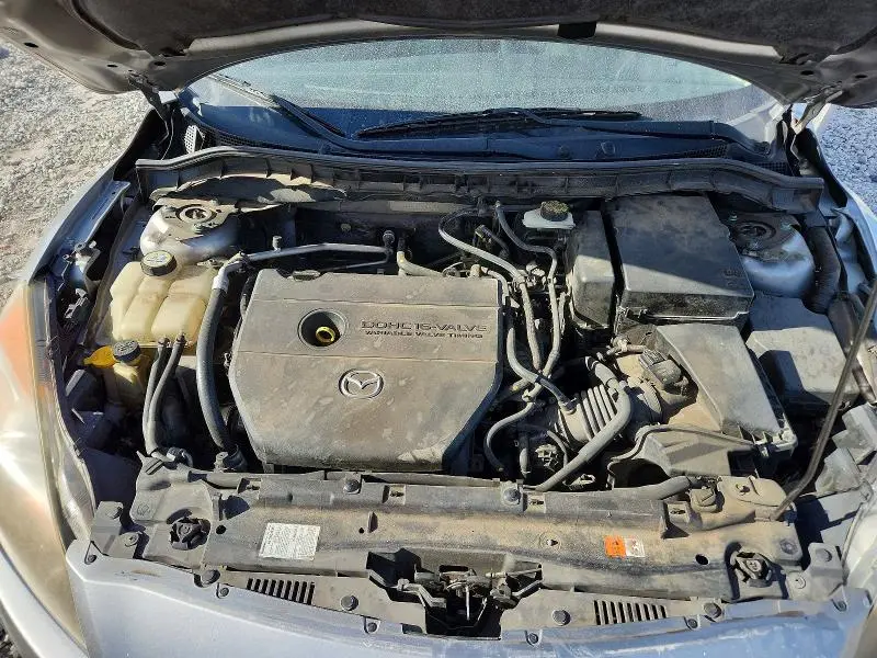 2011 MAZDA 3 S  