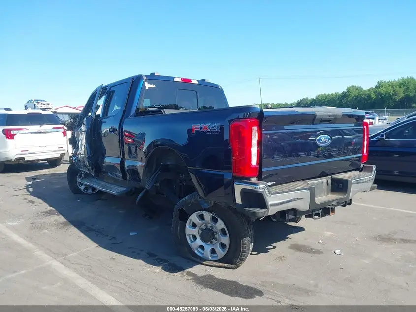 2023 FORD F-250 XLT