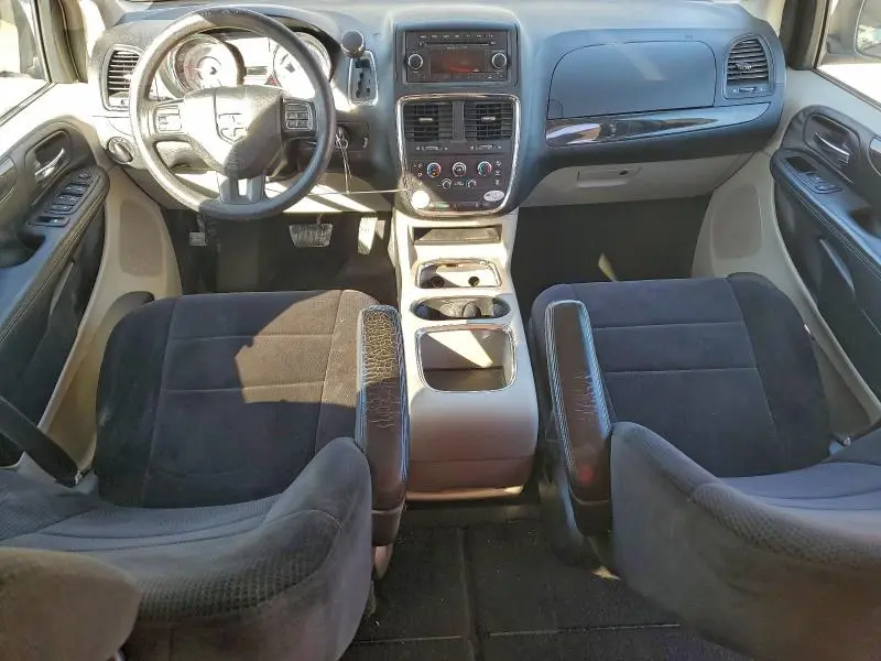 2013 DODGE GRAND CARAVAN SXT  